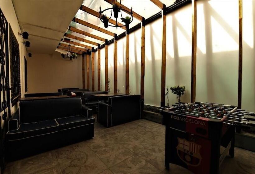 민박 La Casa Hotel Yerevan