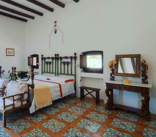 مبيت وإفطار Licucuruzzi Suites & Trulli