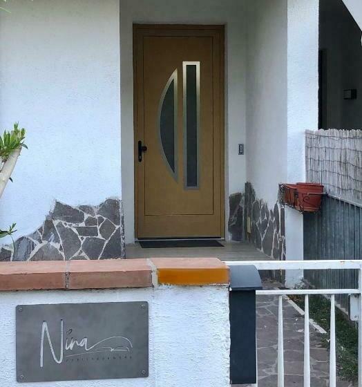 ベッドアンドブレックファースト Nina