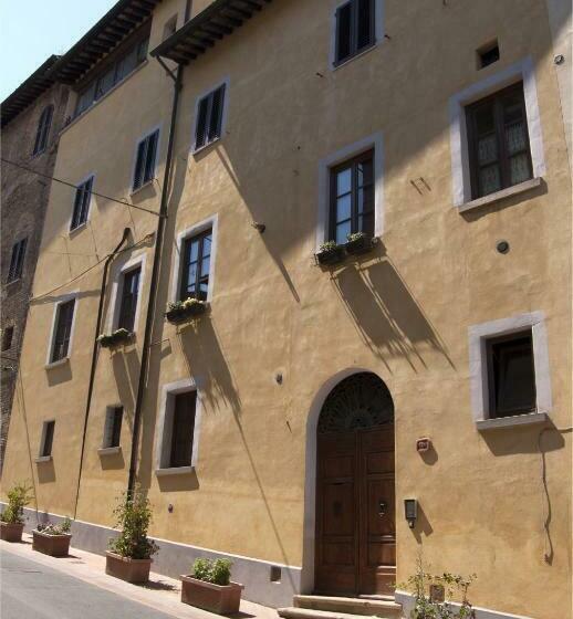 민박 Palazzo Benucci