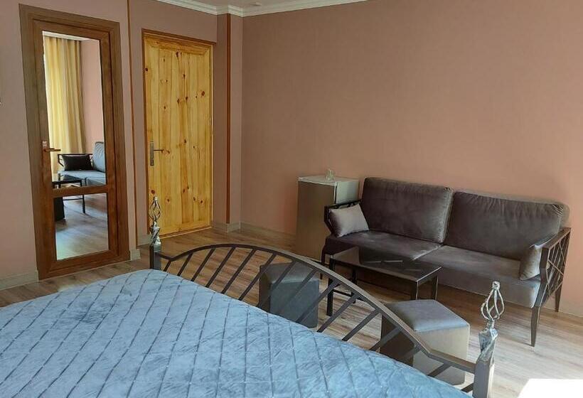 مبيت وإفطار Van Guesthouse