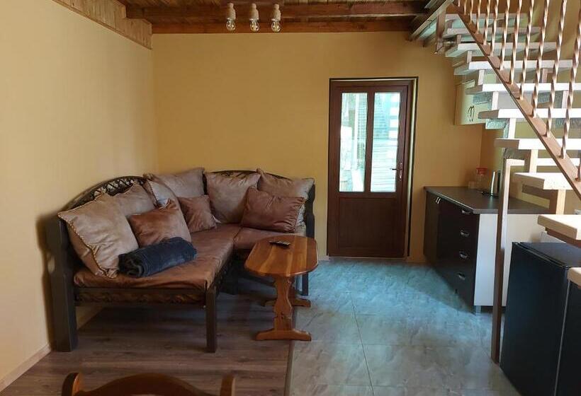 مبيت وإفطار Van Guesthouse