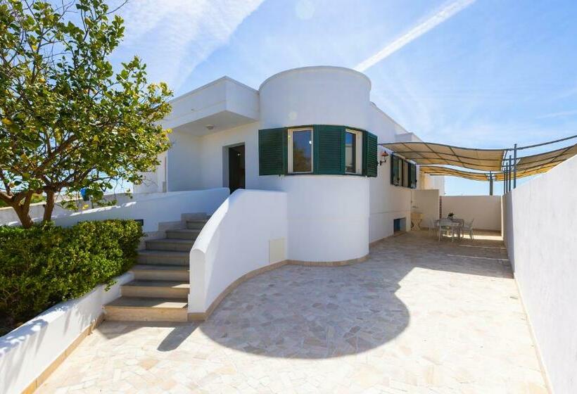 Civico 36   Pescoluse