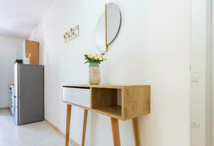 Civico 36   Pescoluse