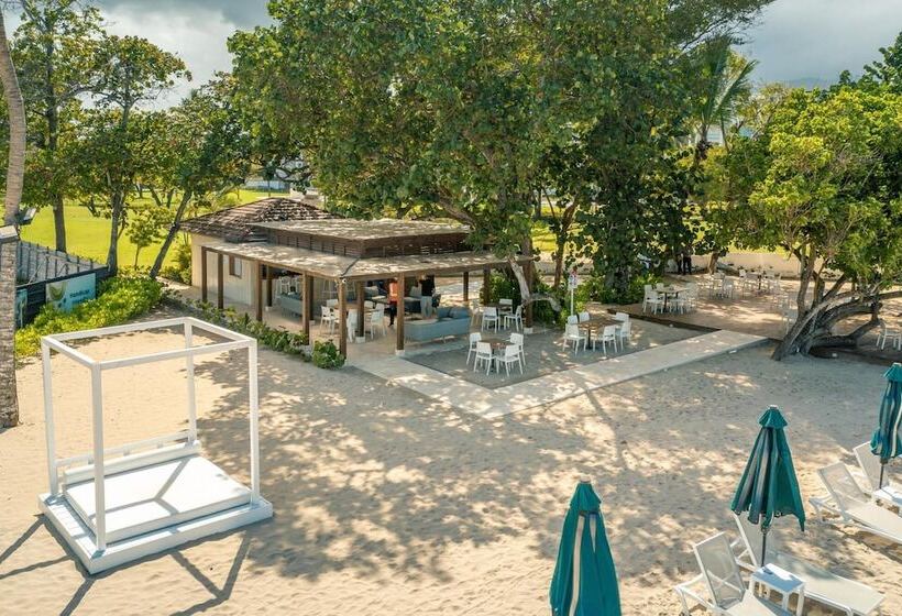 Green One V303 In Puerto Plata