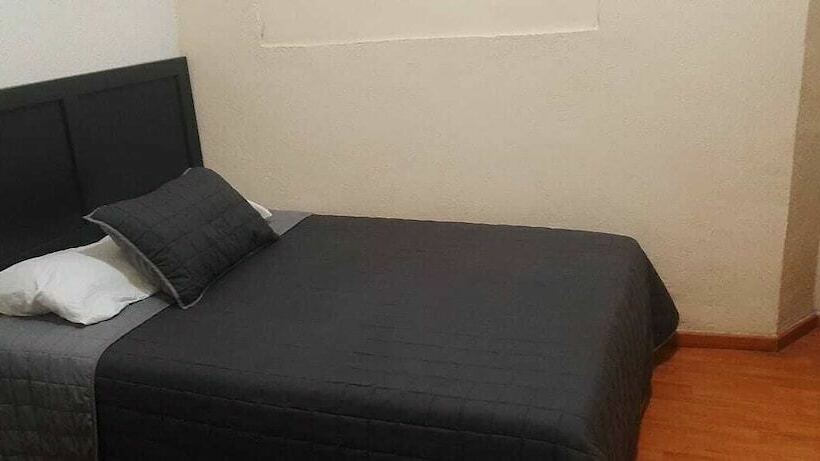 فندق Hostal Casa Del Abogado