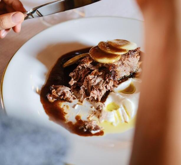 Отель Hércules