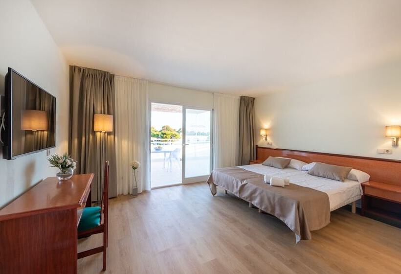 ホテル Iroco Hostal