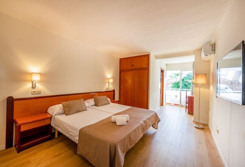 ホテル Iroco Hostal