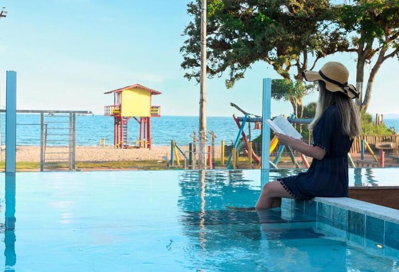 هتل Pousada Roberto Monteiro   Frente Mar