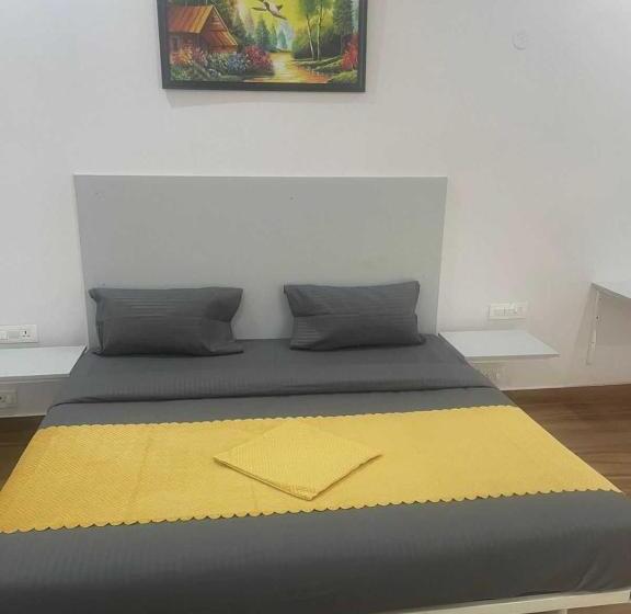 Отель Oyo 91606  Daffodils Inn