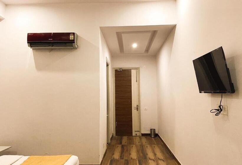 בית מלון כפרי Oyo 91606  Daffodils Inn