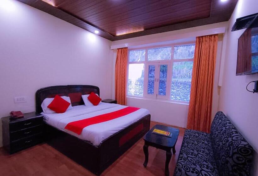 هتل Surya Resort Dalhousie