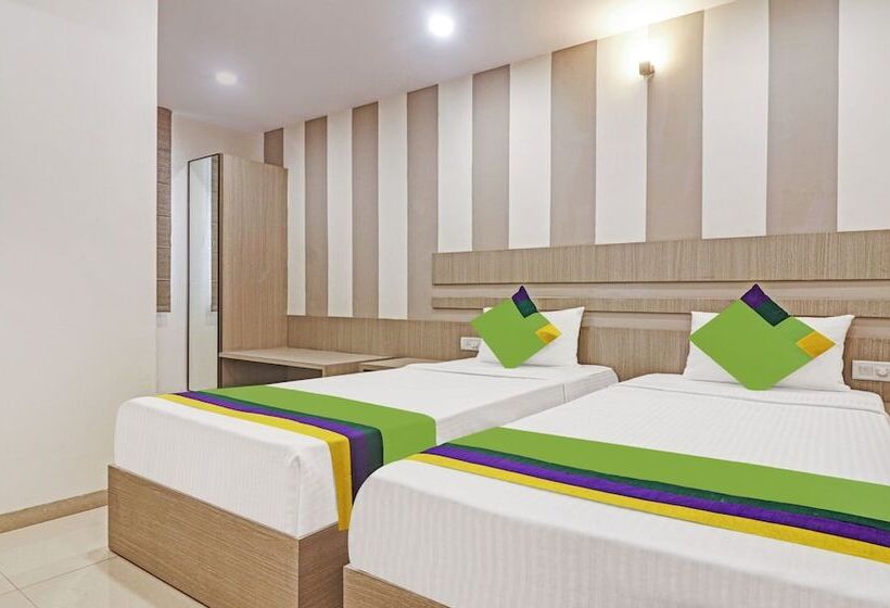 هتل Treebo Arastu Grand