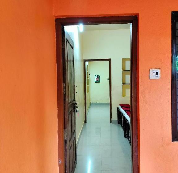 Отель Trishula Guest House