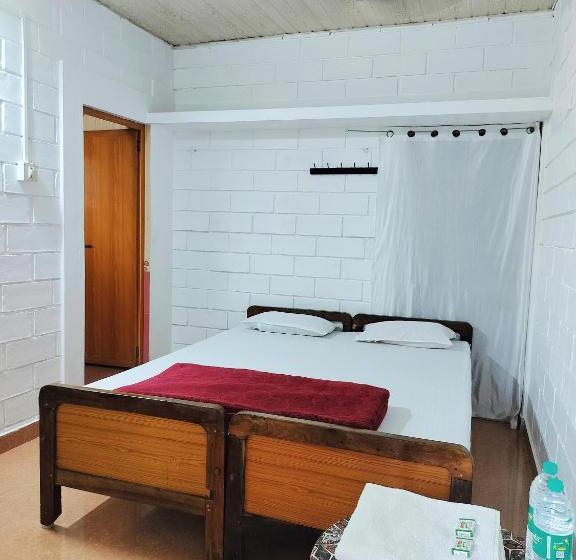 Отель Trishula Guest House