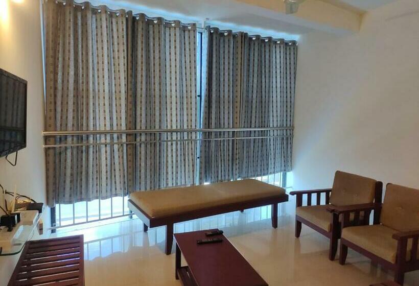 Lakshmi Narayana Apartments