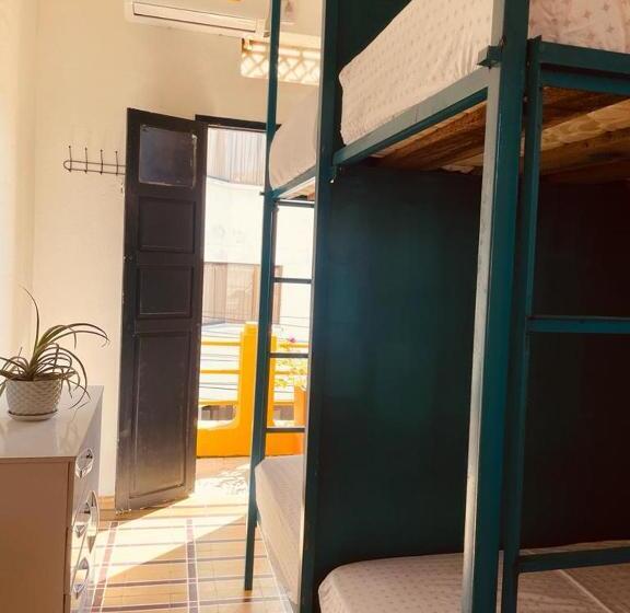 Pensionat Hostal 1545