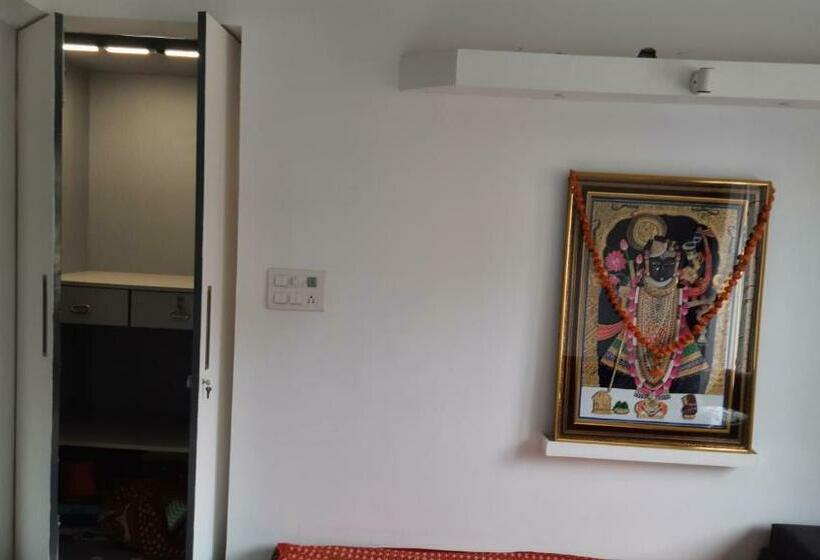 ペンション Krishna Aashray Pg Space For Boys