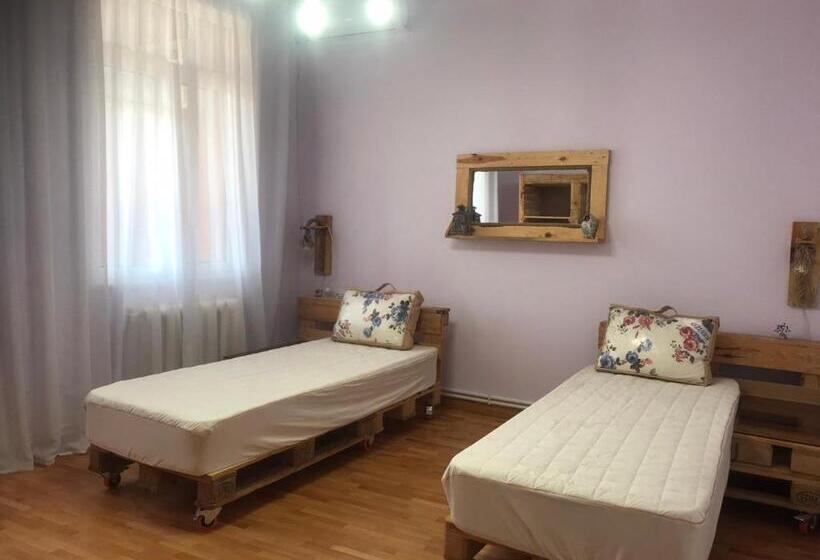 Пансион Najaryan’s Family Guest House