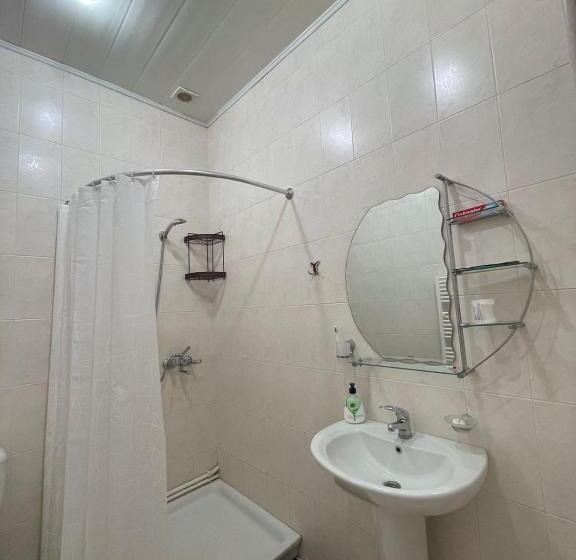 ペンション Najaryan’s Family Guest House