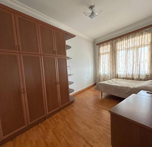 Пансион Najaryan’s Family Guest House