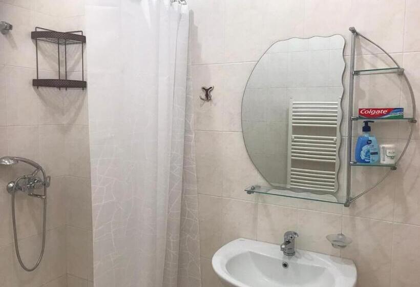 Пансион Najaryan’s Family Guest House