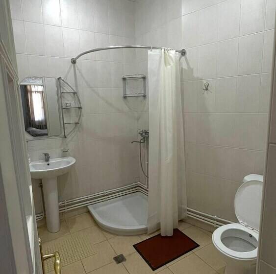 Пансион Najaryan’s Family Guest House