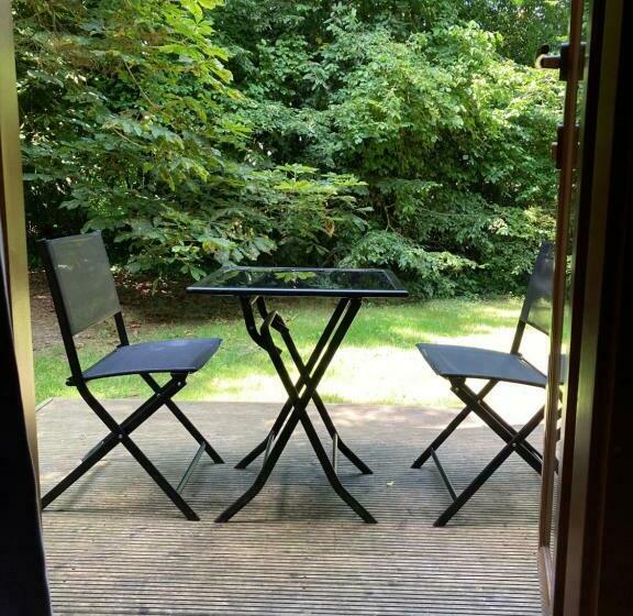 膳宿费 Roulottes De La Ville Suzanne