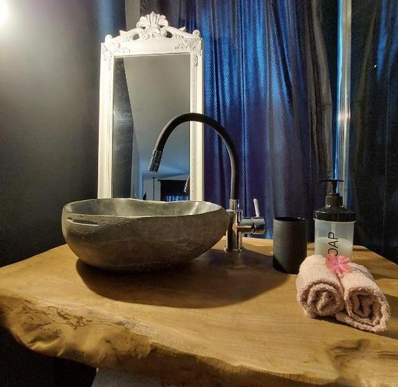 ペンション The Doft Villa