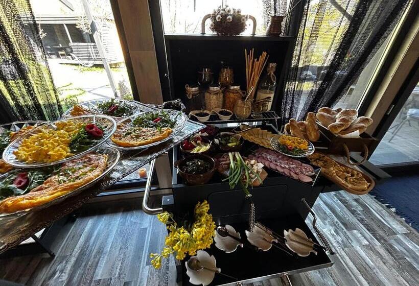 ペンション The Doft Villa