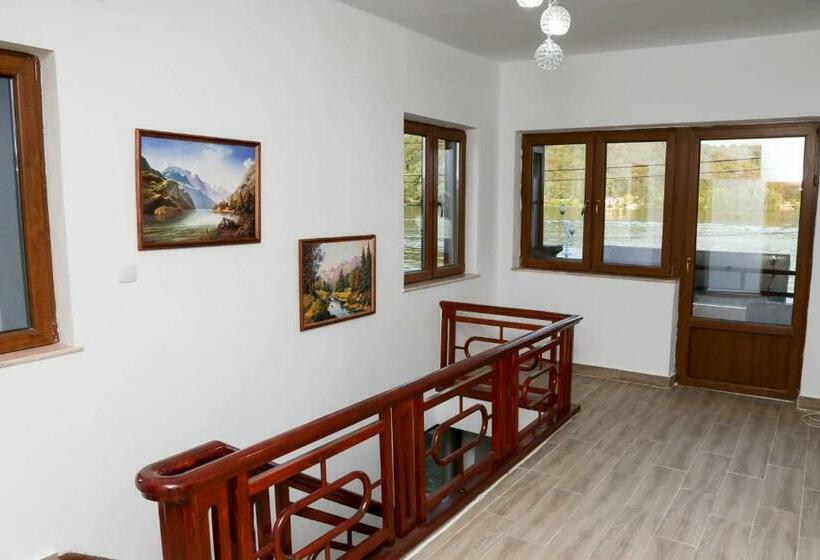 بنسيون Vila Giovanni