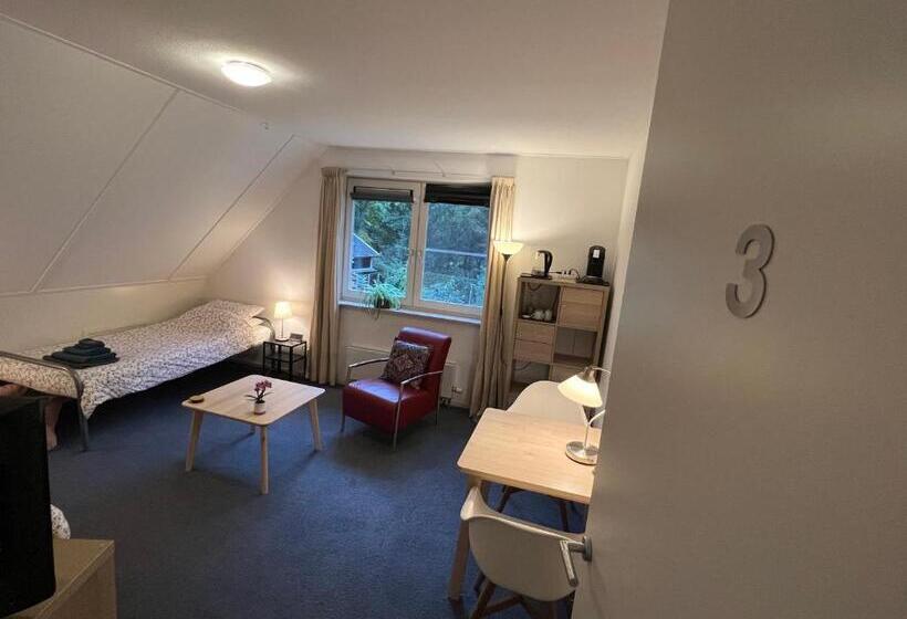 پانسیون Westenholte