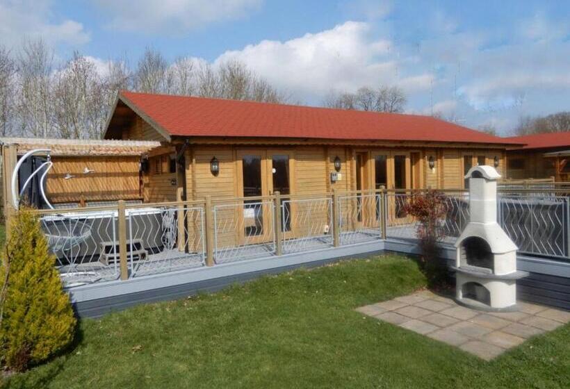 リゾートホテル Gadlas Park Holiday Cabins