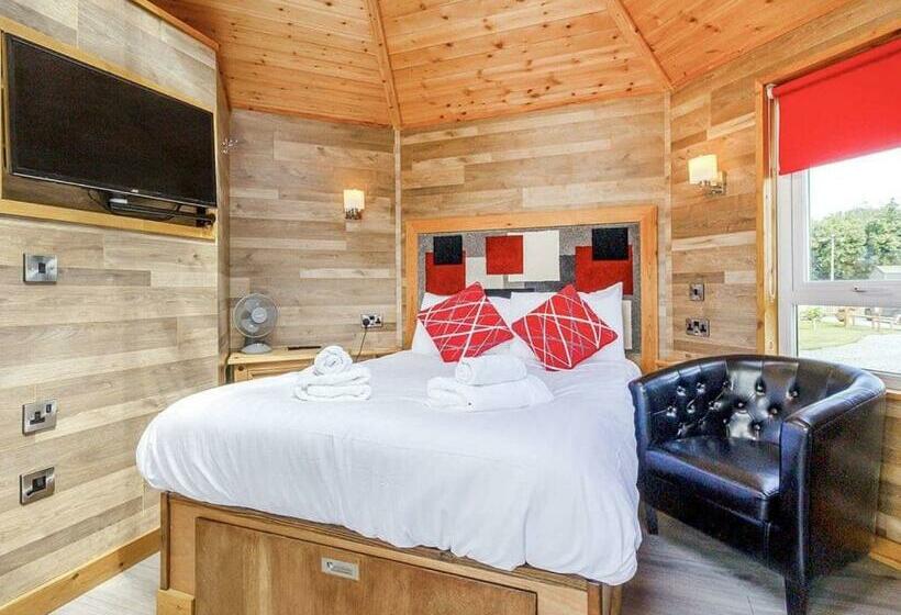 منتجع Green Meadows Park