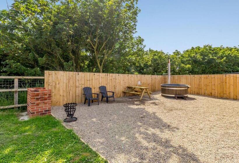 Курорт Sandy Park