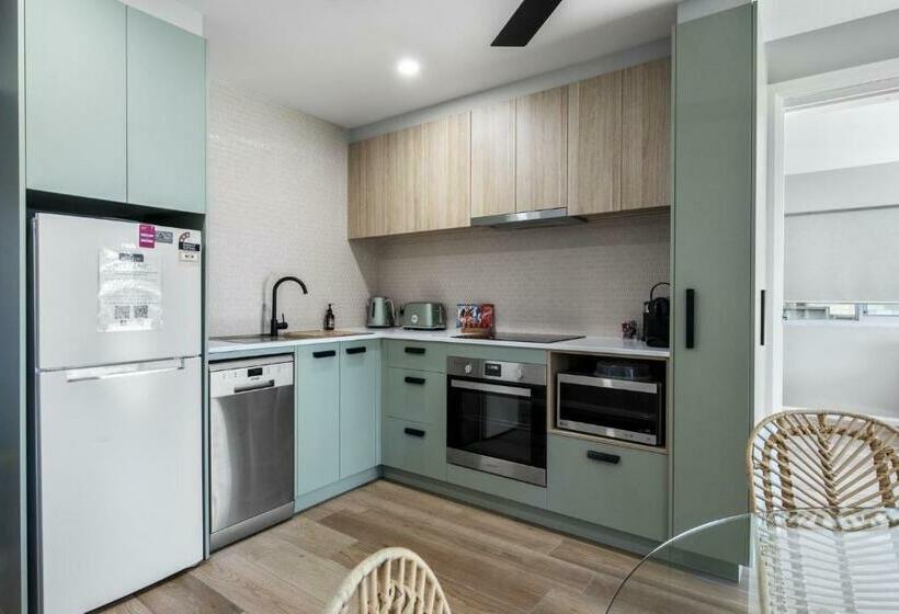 Salt Life Studio 47   Belle Escapes Jervis Bay