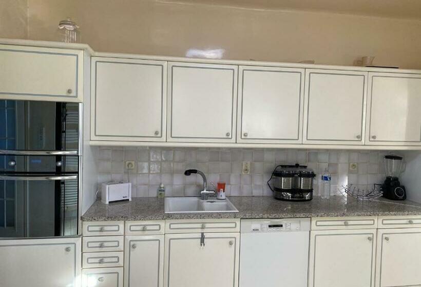 Superbe Bastide Vue Mer 12 14 Couchages