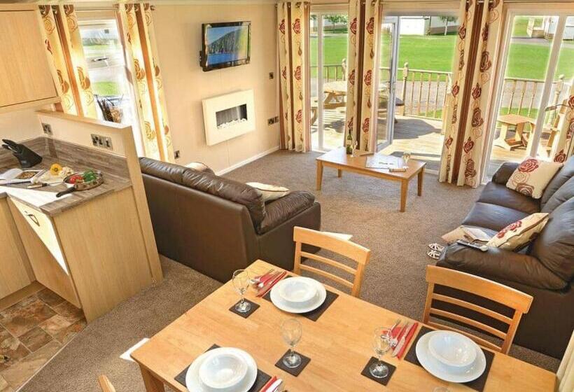 Tydd St Giles Resort