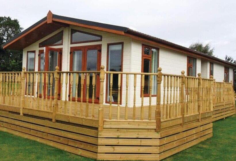 Tydd St Giles Resort