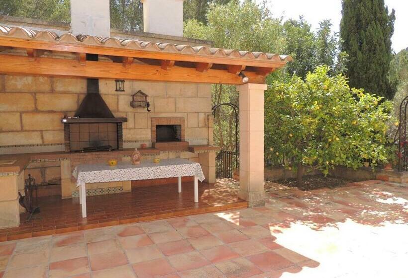 Villa En Andratx Con Piscina Privada