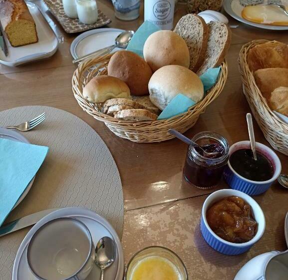 ベッドアンドブレックファースト Au Coeur D Acren