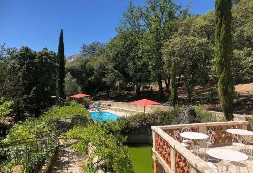 צימר Suite La Duchesse   Spa Jacuzzi   Massage  Sauna   4 Saisons   Piscine Chauffée Toute L Année   800m