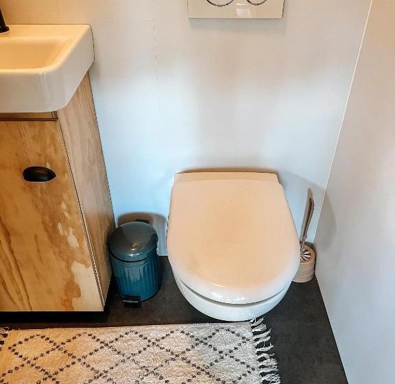 ベッドアンドブレックファースト Elysian Fields   The Island Tiny House