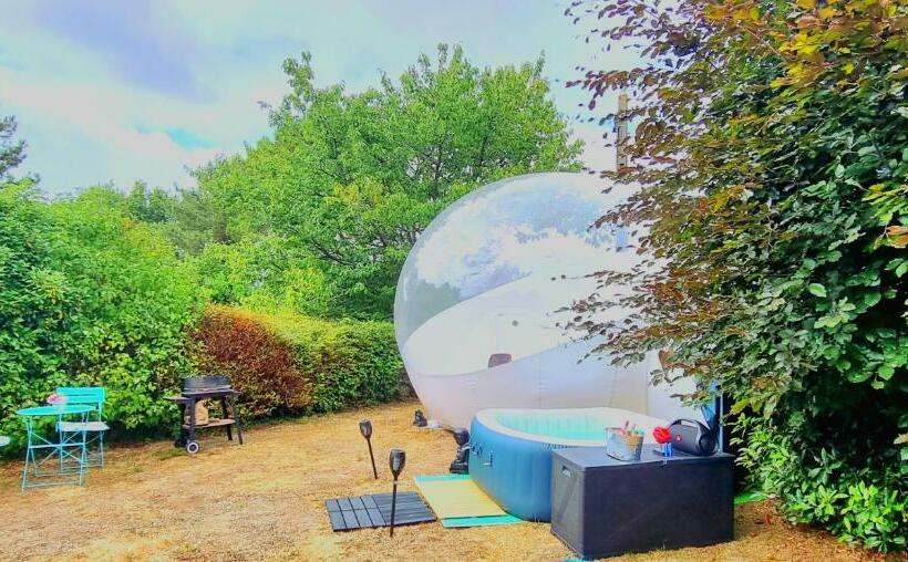 مبيت وإفطار La Love Bulle