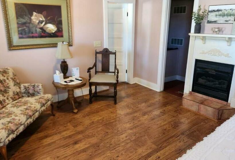 مبيت وإفطار Ozark Country Inn