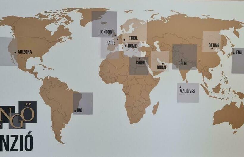 مبيت وإفطار Rengő Panzió