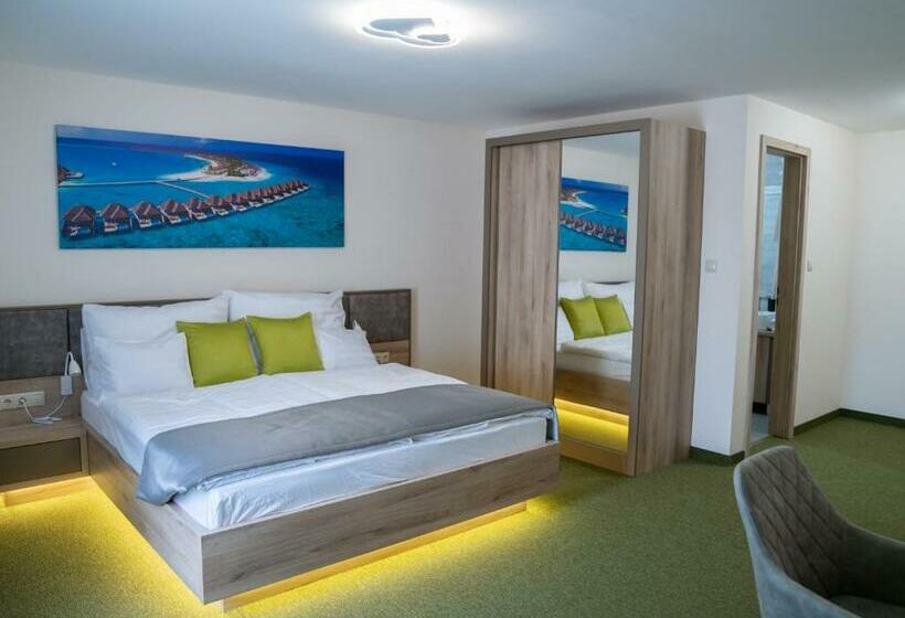 مبيت وإفطار Rengő Panzió