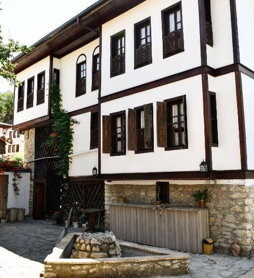 민박 Yedekcioğlu Konak