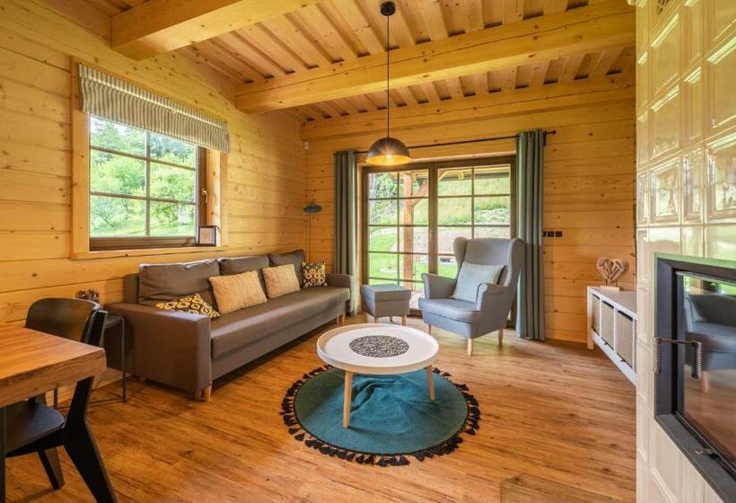 Dvě Chalupy   Velké Karlovice